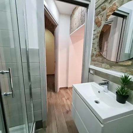 Giulya Hospety Group Gasthuis 4*
