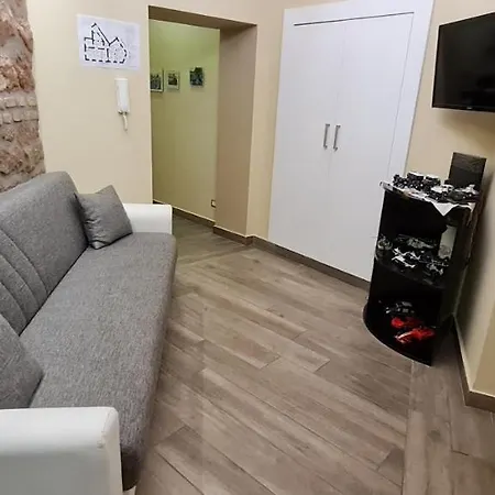 Guest house Giulya Hospety Group