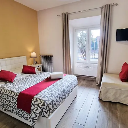 Guest house Giulya Hospety Group