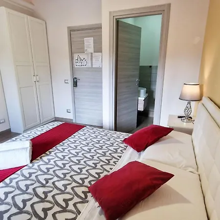 Giulya Hospety Group 4*