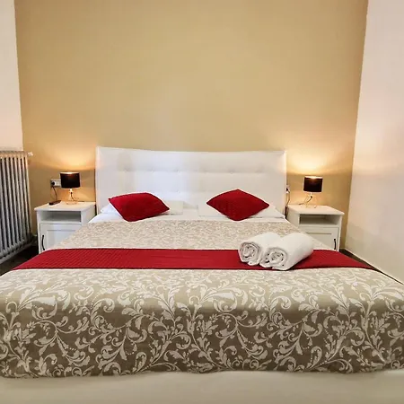 Giulya Hospety Group Πανσιόν 4*